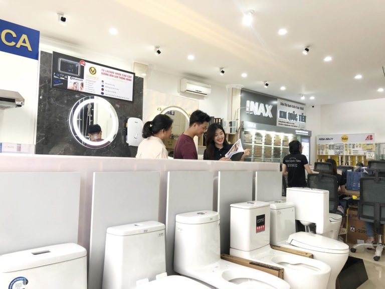 (Top10hcm.com) Kim Quốc Tiến tự hào là đơn vị số 1 trong 10 cửa hàng thiết bị vệ sinh hàng đầu tại TPHCM