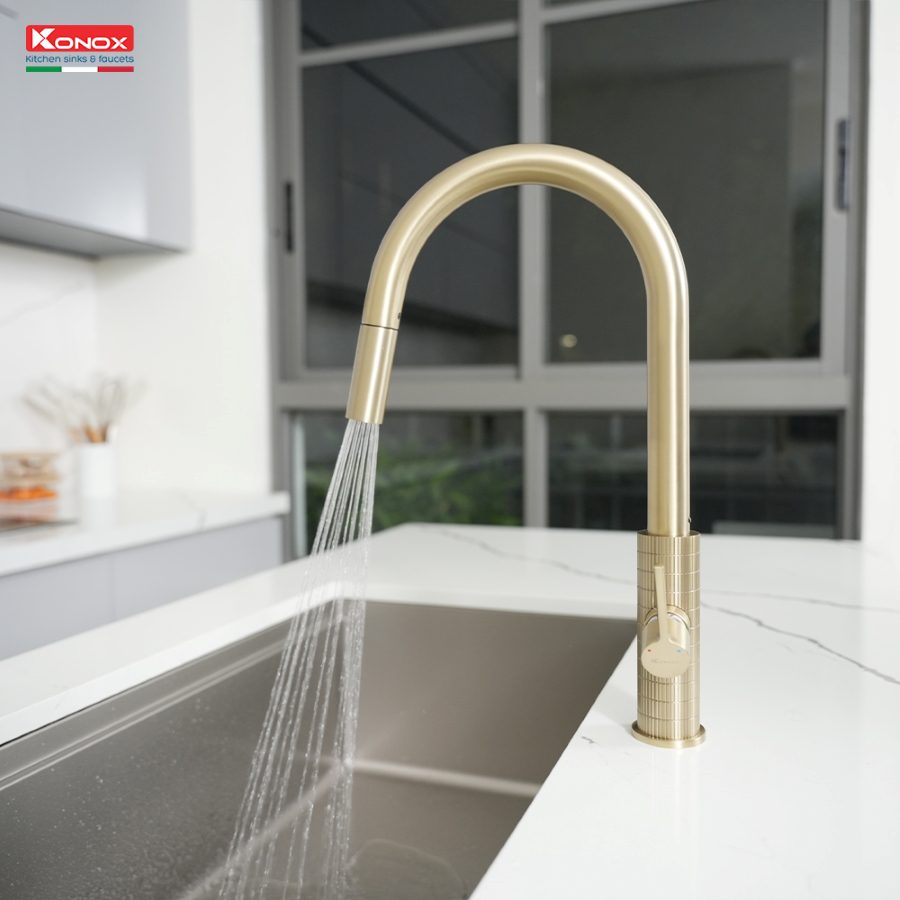 Vòi rửa bát dây rút Konox Venice Gold