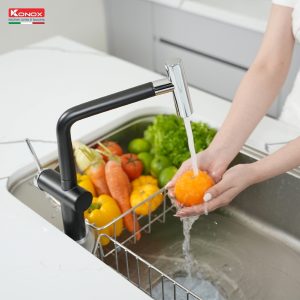Vòi rửa bát dây rút Volta Black
