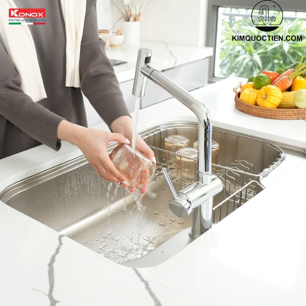 Vòi rửa bát dây rút Volta Chrome