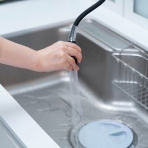 Vòi rửa chén NOBINOX LOFT NX533 dây rút nóng lạnh