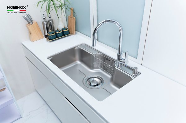 Vòi rửa chén NOBINOX LOFT NX533 dây rút nóng lạnh