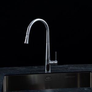 Vòi rửa chén NOBINOX LOTUS 640 dây rút nóng lạnh