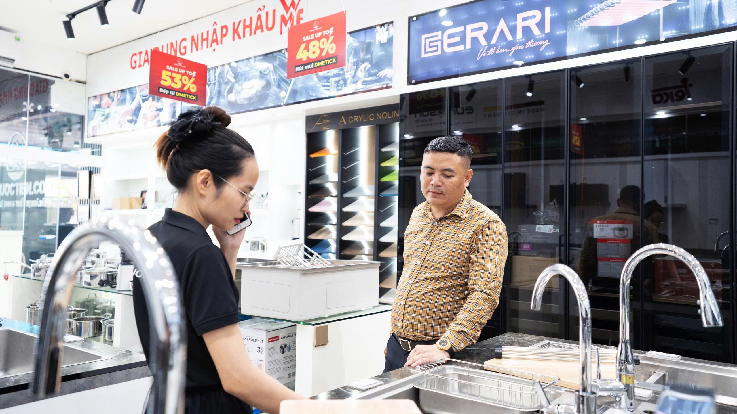 Showroom Kim Quốc Tiến Hà Tĩnh