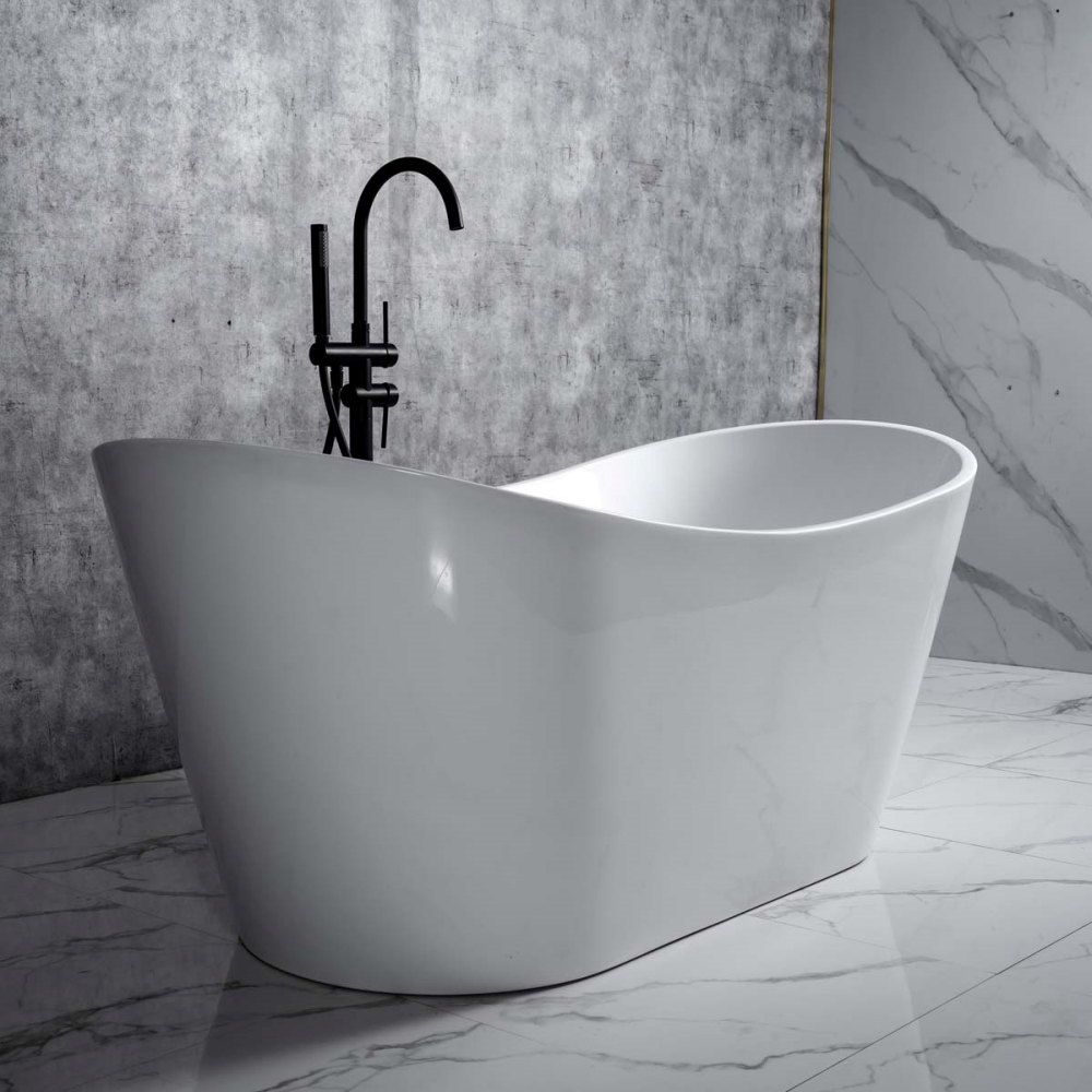 Bề mặt bồn được xử lý chống bám bẩn, chống trơn trượt