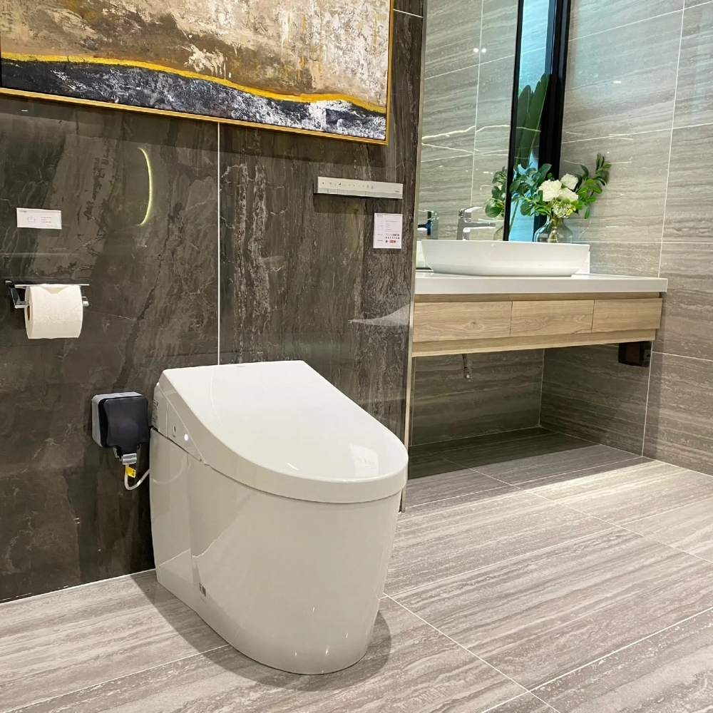 Két nước âm tường TOTO