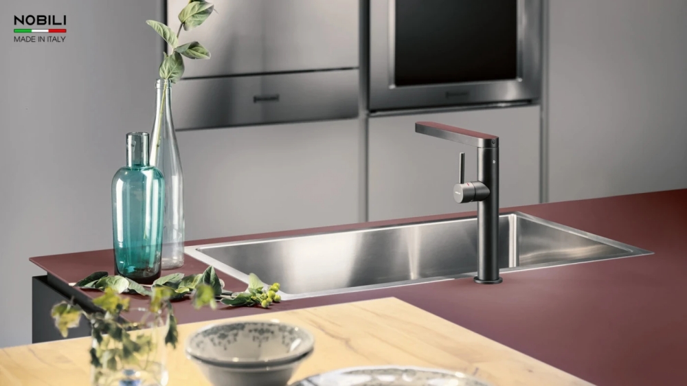 Vòi rửa bát Nobinox thiết kế cố định chắc chắn, xoay linh hoạt phục vụ rửa cơ bản