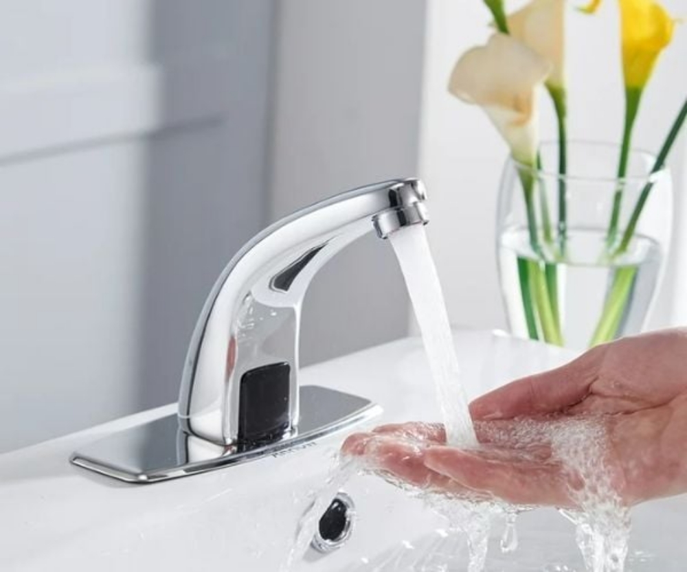 Giảm chạm tay vào vòi, hạn chế vi khuẩn lây lan hiệu quả