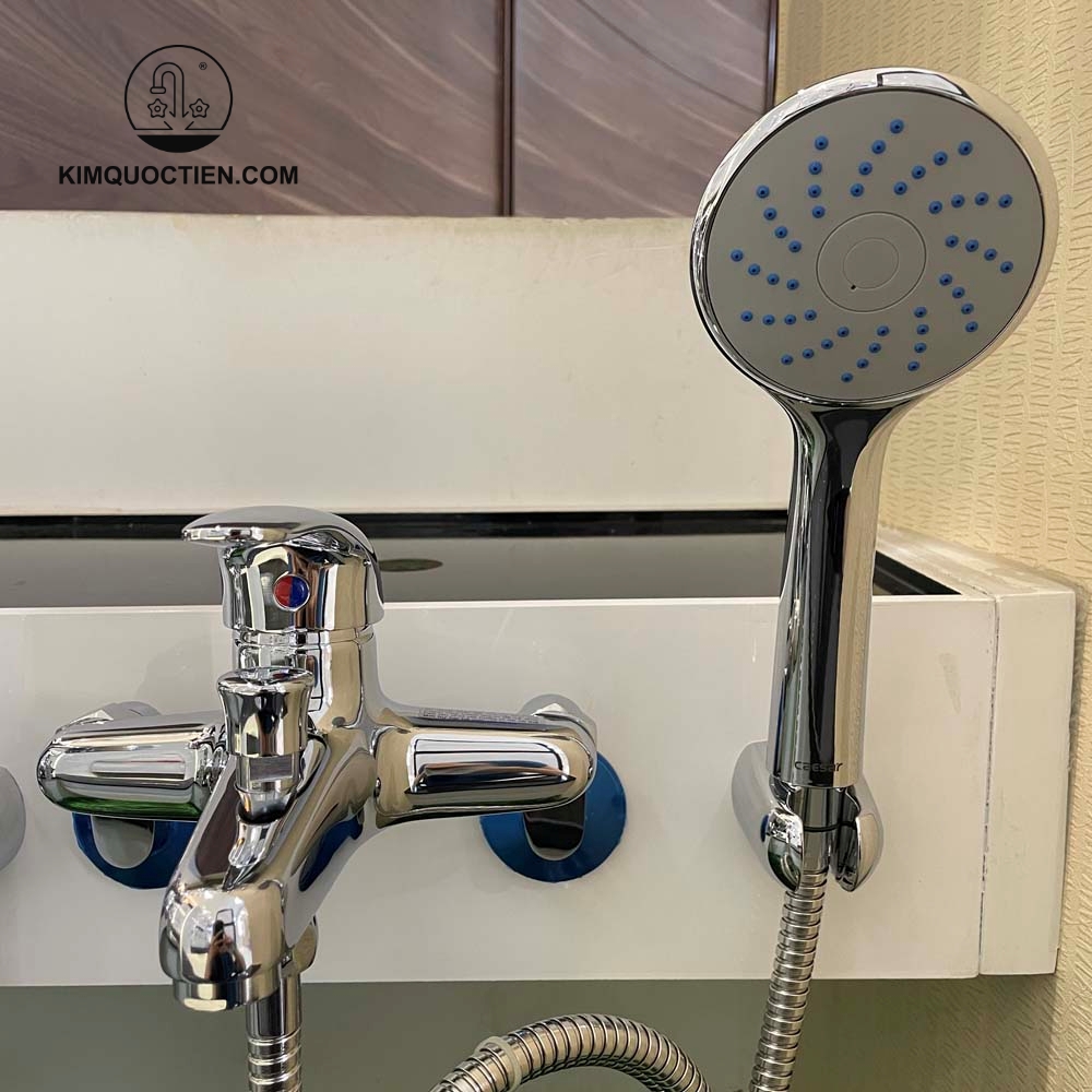 Vòi sen Caesar nóng lạnh với ba chế độ phun tiện lợi