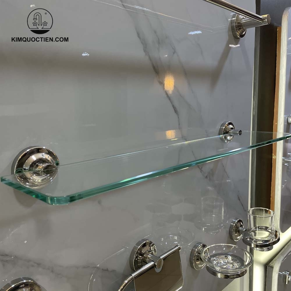 Kệ gương CAESAR Q7710V được làm từ chất liệu cao cấp, đảm bảo độ bền ổn định