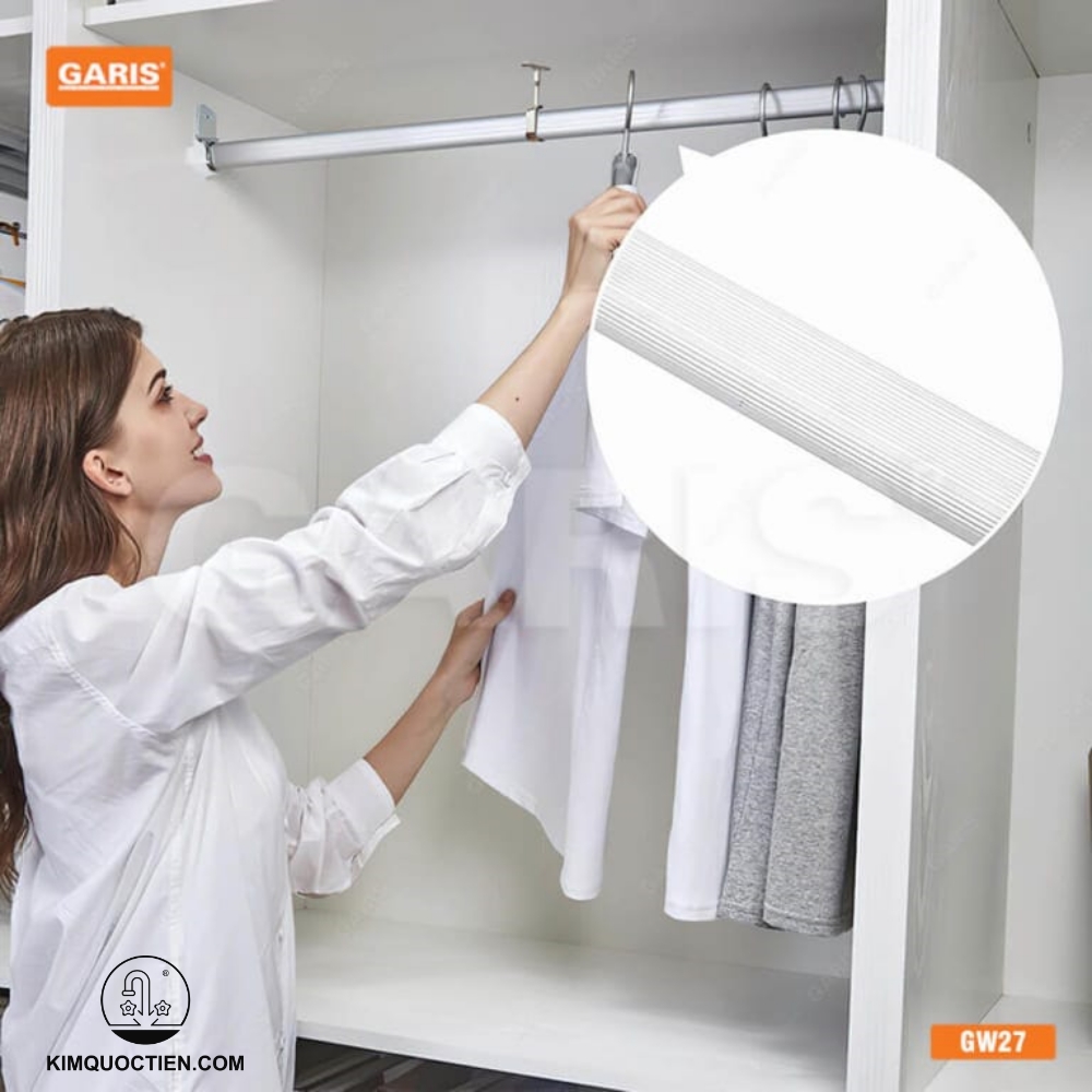 Thanh suốt treo quần áo GARIS GW30AR được chế tạo từ nhôm nguyên khối