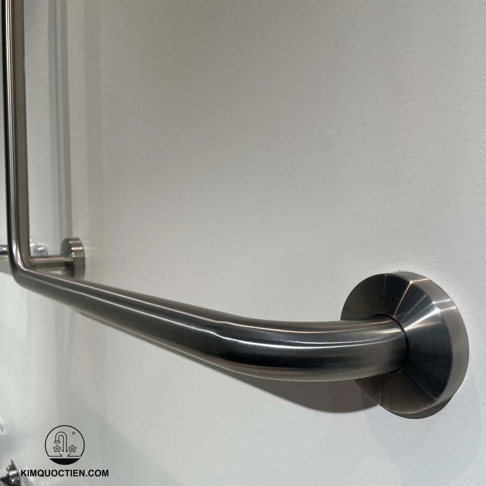 Thanh vịn TOTO T112CL9#SC1/T110D3R(x3) có thiết kế chữ L gắn tường