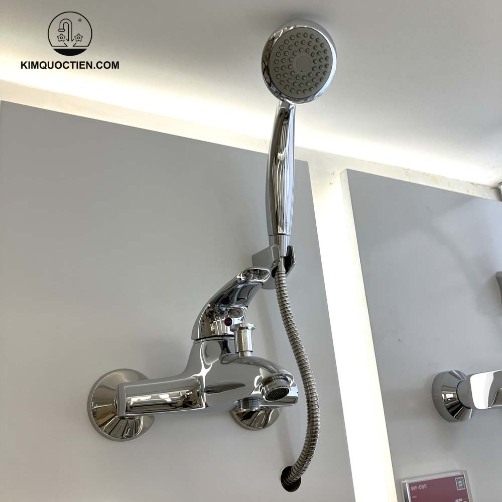 Vòi sen nóng lạnh American Standard được sử dụng rộng rãi trong không gian tắm gia đình