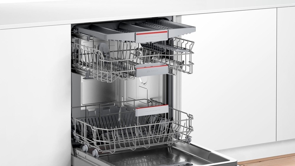 Máy rửa bát bán âm SMU4HVS31E series 4 sở hữu dung tích rửa 13 bộ bát đĩa châu Âu