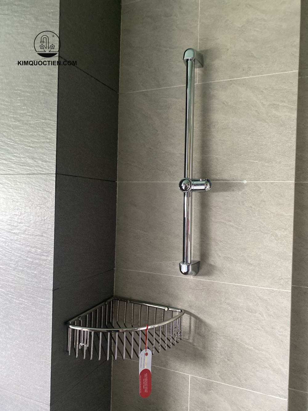 Thanh trượt vòi sen TX721AN tích hợp cơ chế điều chỉnh độ cao và công nghệ an toàn chống rơi