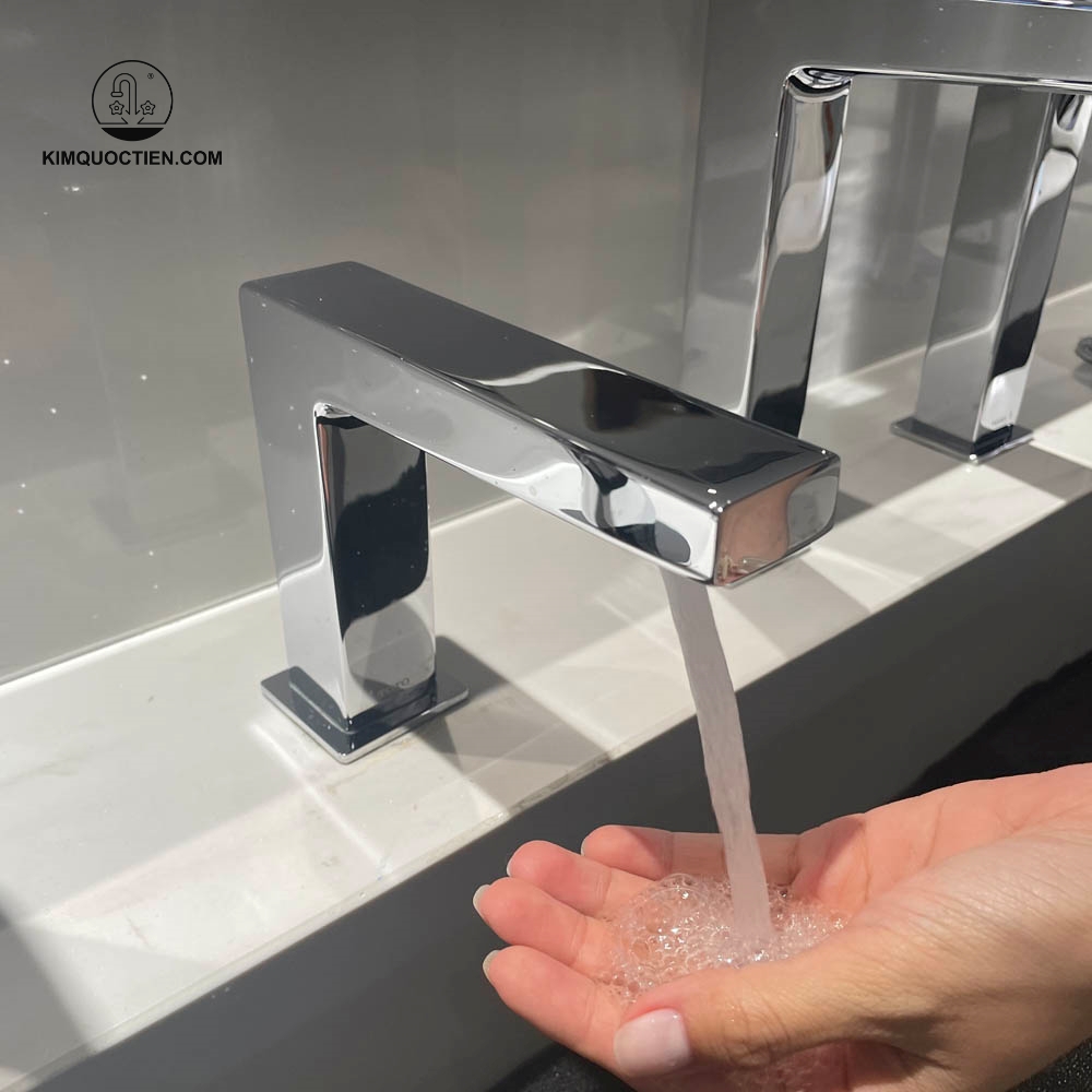 Vòi lavabo cảm ứng TOTO TLE25006A tích hợp công nghệ SELF POWER và ECO CAP hiện đại