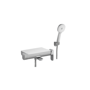 Sen tắm INAX BFV-633S nóng lạnh có lớp mạ Crom/Niken dày giúp bảo vệ bề mặt khỏi ăn mòn