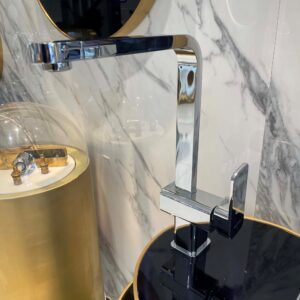 Vòi rửa chén nóng lạnh Luxta L3205