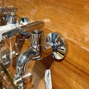 Vòi hồ Luxta L4102