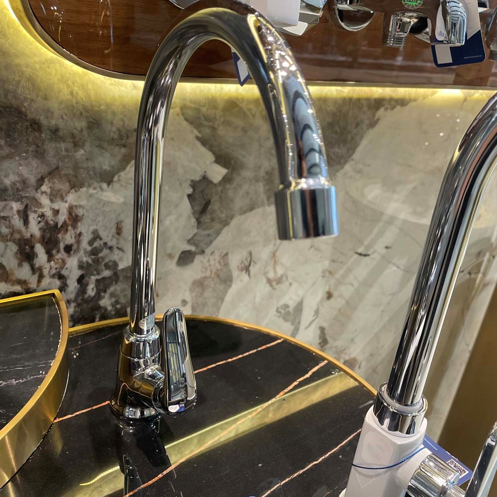 Vòi rửa chén lạnh Luxta L3105M