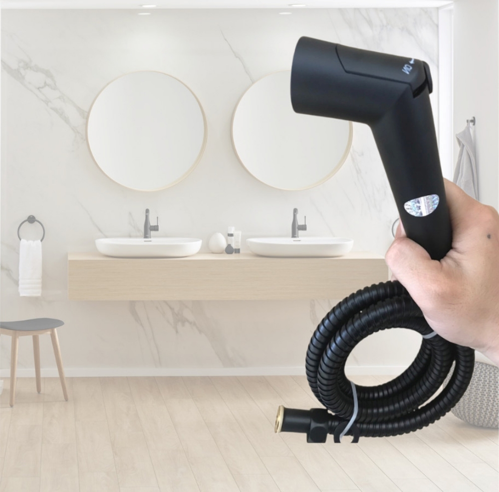 Vòi xịt Luxta L5111 Black