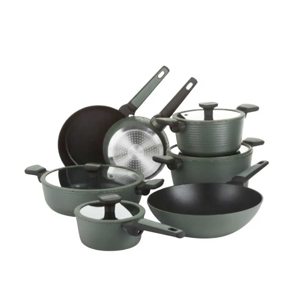 Thân nồi và chảo được chế tạo từ hợp kim nhôm đúc nguyên khối