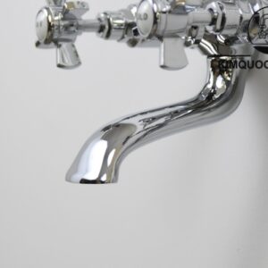 Củ sen tắm nóng lạnh treo tường CHS02