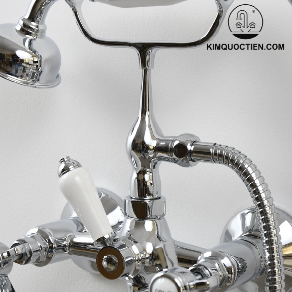 Củ sen tắm nóng lạnh treo tường CHS02