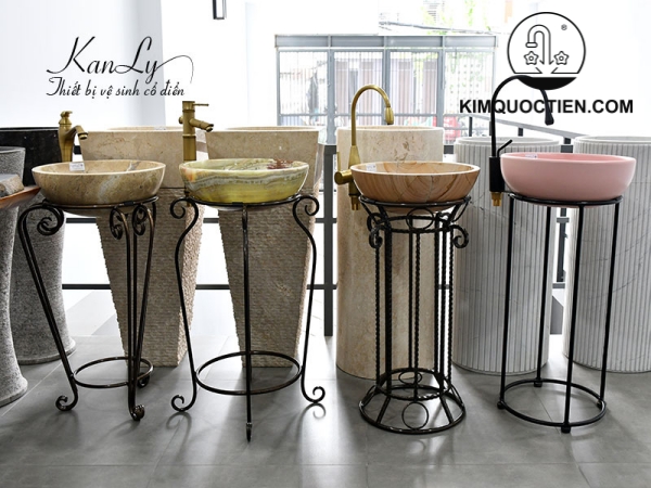 Kệ Đặt Chậu Rửa Mặt Lavabo Bằng Sắt Kanly FP03
