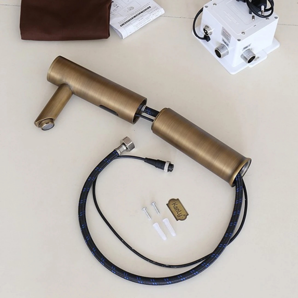 Vòi chậu lavabo cảm ứng bằng đồng Kanly GCAC1