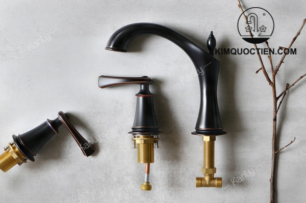Vòi Lavabo Kanly GCB02B Nóng Lạnh 3 Lỗ Bằng Đồng Màu Đen