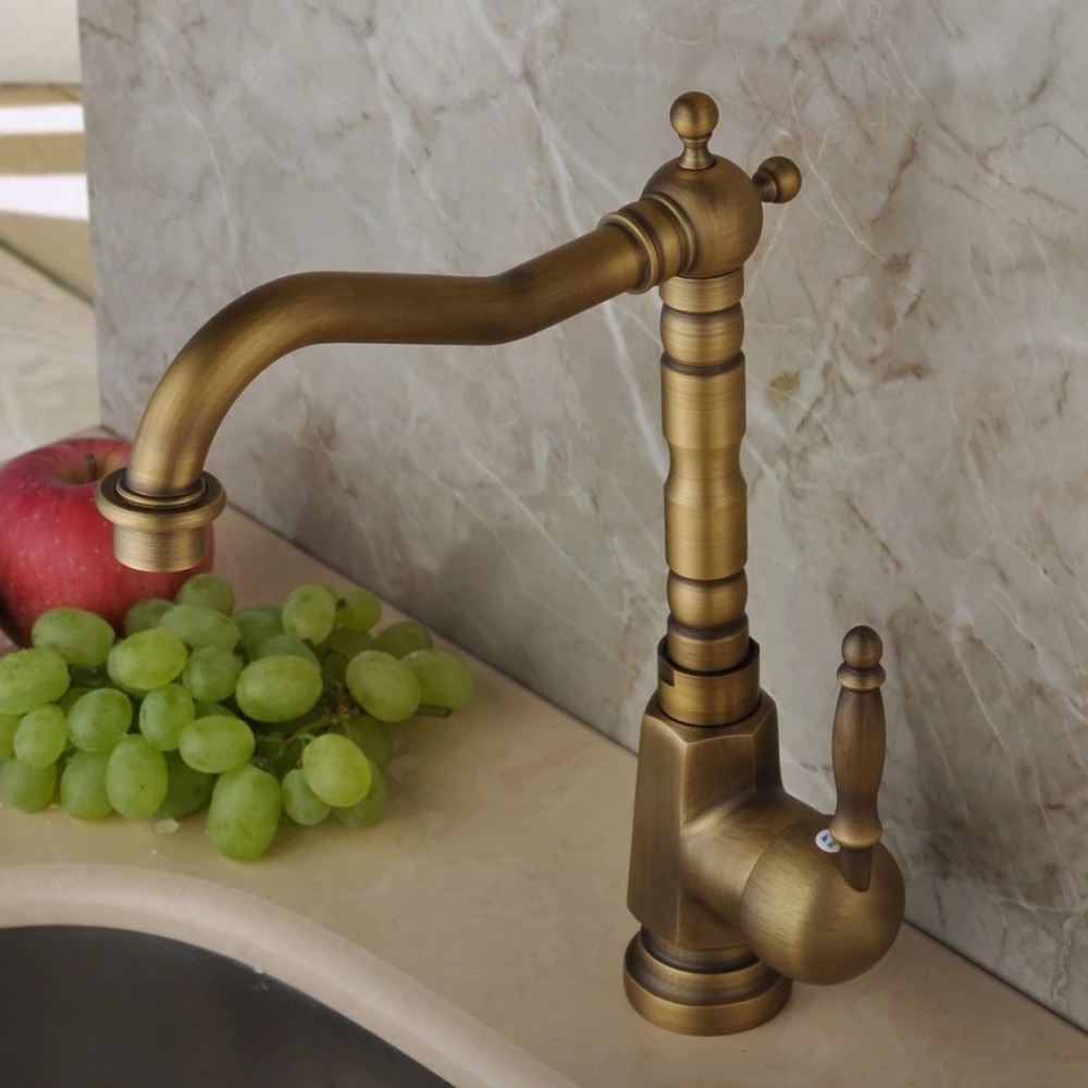 Vòi rửa chén bát Kanly GCC04 nóng lạnh bằng đồng cổ điển