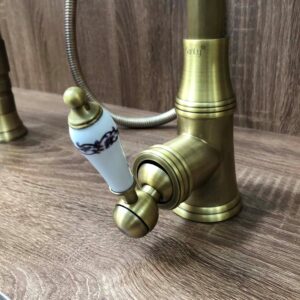 Vòi rửa bát nóng lạnh bằng đồng Kanly GCC07