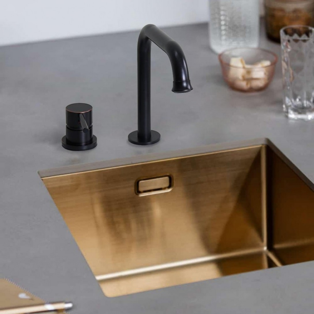 Vòi Lavabo Kanly GCC41B Nóng Lạnh Bằng Đồng Màu Đen