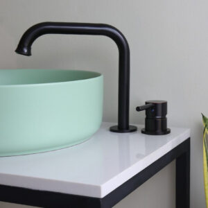 Vòi Lavabo Kanly GCC41B Nóng Lạnh Bằng Đồng Màu Đen