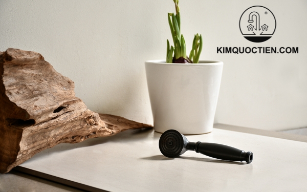 Tay sen tắm bằng đồng Kanly GCK43B