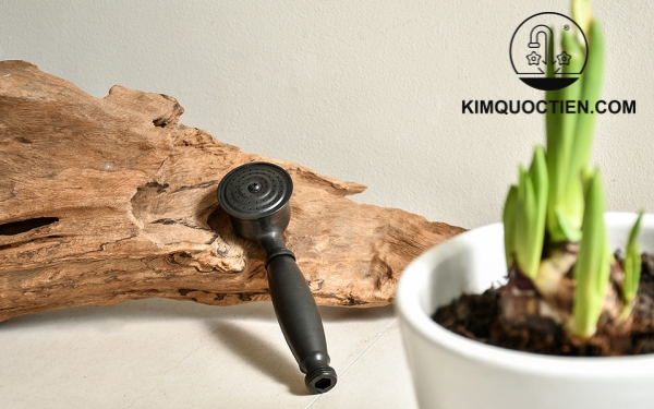 Tay sen tắm bằng đồng Kanly GCK43B