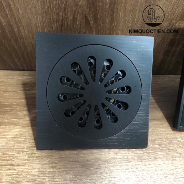 Phễu Thoát Sàn Kanly GCP13B Bằng Đồng Màu Đen