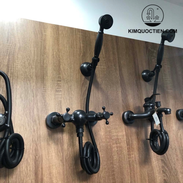 Vòi Sen Tắm Kanly GCS17B Nóng Lạnh