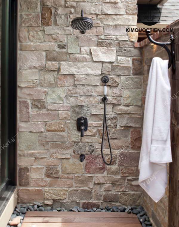 Vòi Sen Âm Tường Kanly GCS78B Nóng Lạnh Đồng Thau Cổ Điển Màu Đen