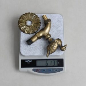 Vòi nước lạnh Kanly GCT02 gắn tường bằng đồng cổ điển