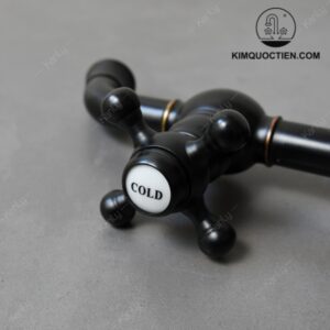 Vòi Gắn Tường Kanly GCT02B Lạnh Bằng Đồng Màu Đen