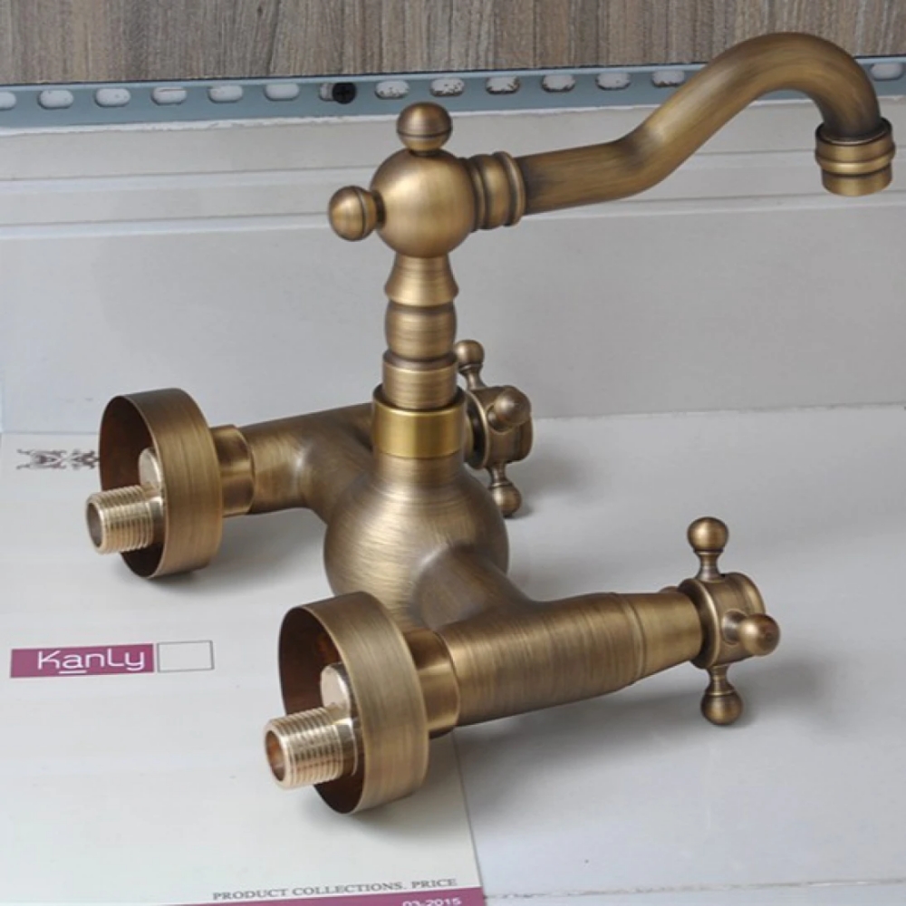 Vòi lavabo Kanly GCT06 nóng lạnh gắn tường bằng đồng