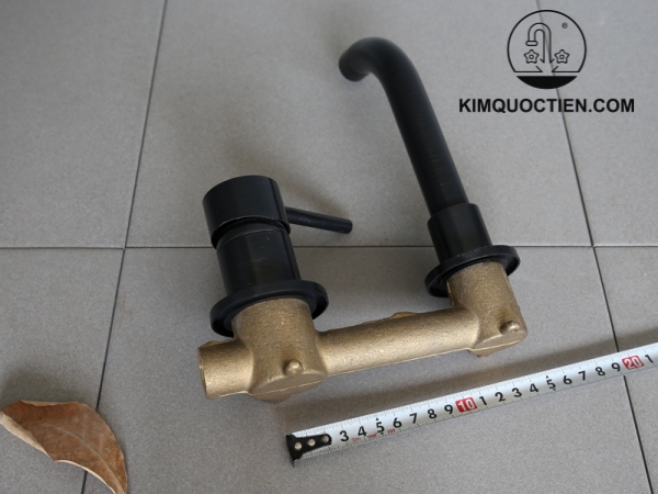 Vòi Lavabo Kanly GCT04B Nóng Lạnh Gắn Âm Tường