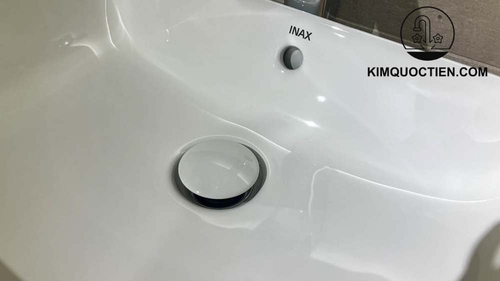 Lavabo đặt bàn INAX AL-638V