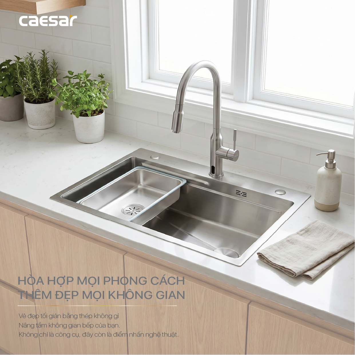 Chậu Rửa Chén Inox Caesar KSH01H075SX 1 Hộc 750x460mm Lắp Nổi