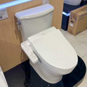 Bồn cầu 2 khối TOTO CS986GW18 nắp rửa điện tử WASHLET C2 cơ bản TCF23710AAA