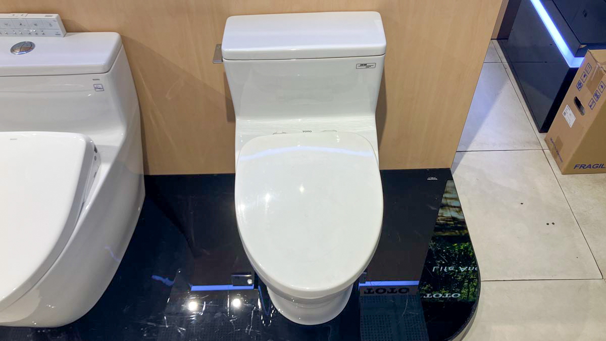 Bồn cầu 1 khối TOTO MS188VKT3 nắp đóng êm TC385VS