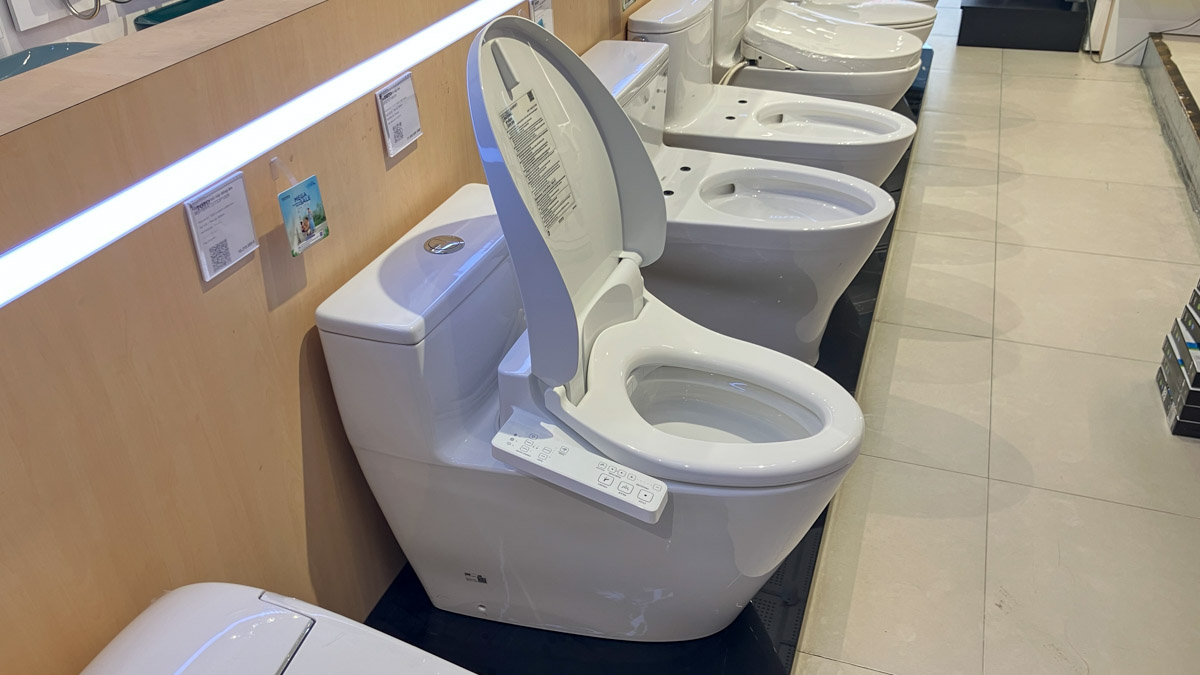 Bồn cầu 1 khối TOTO MS625CDW26 nắp rửa điện tử WASHLET S1 TCF23661GAA giấu dây