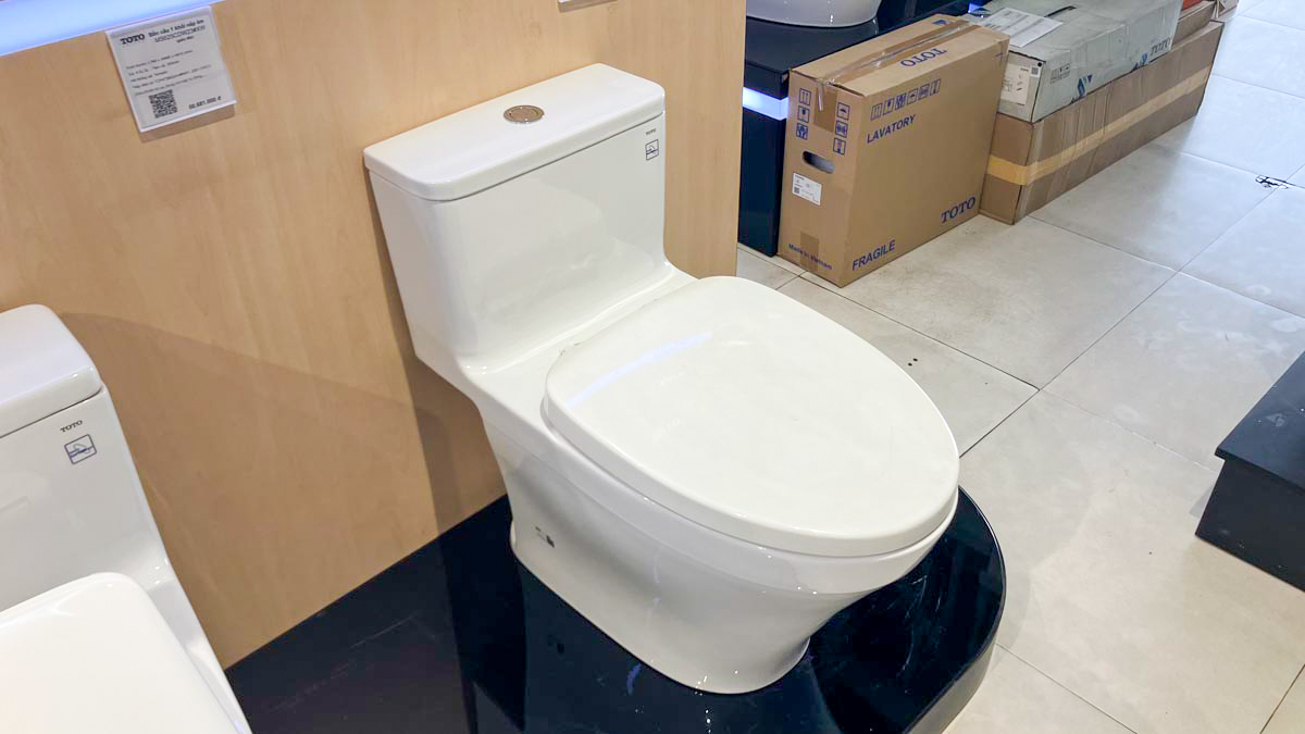 Bồn cầu 1 khối TOTO MS857DT3 nắp đóng êm TC385VS